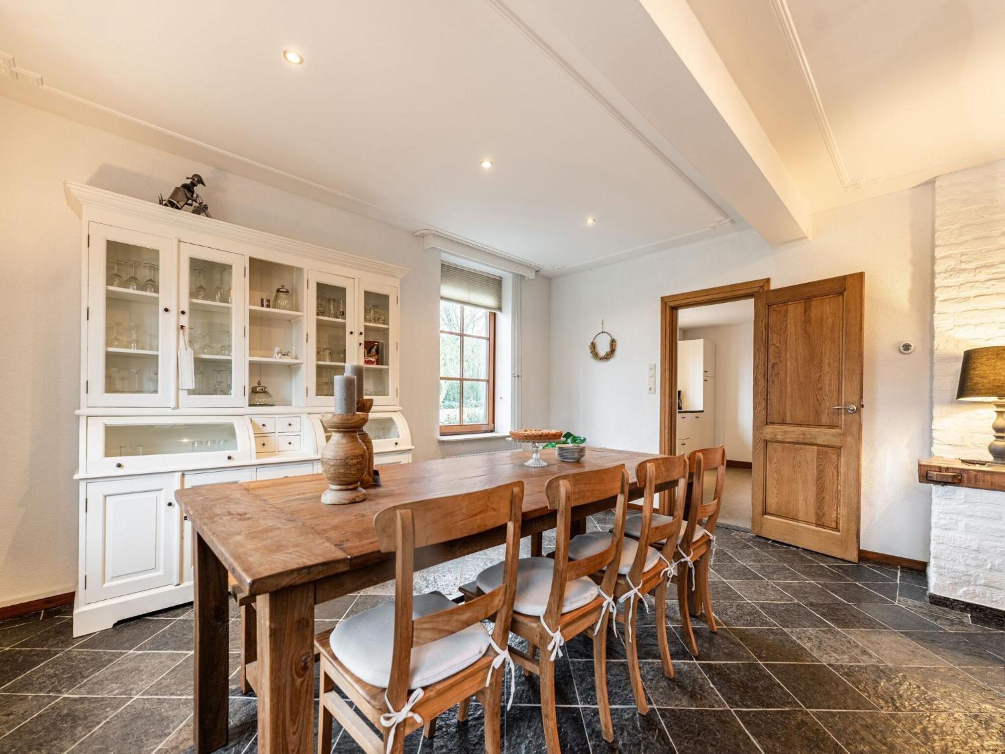 Attractive Farmhouse In South Limburg With Terrace Vila Klimmen Exterior foto