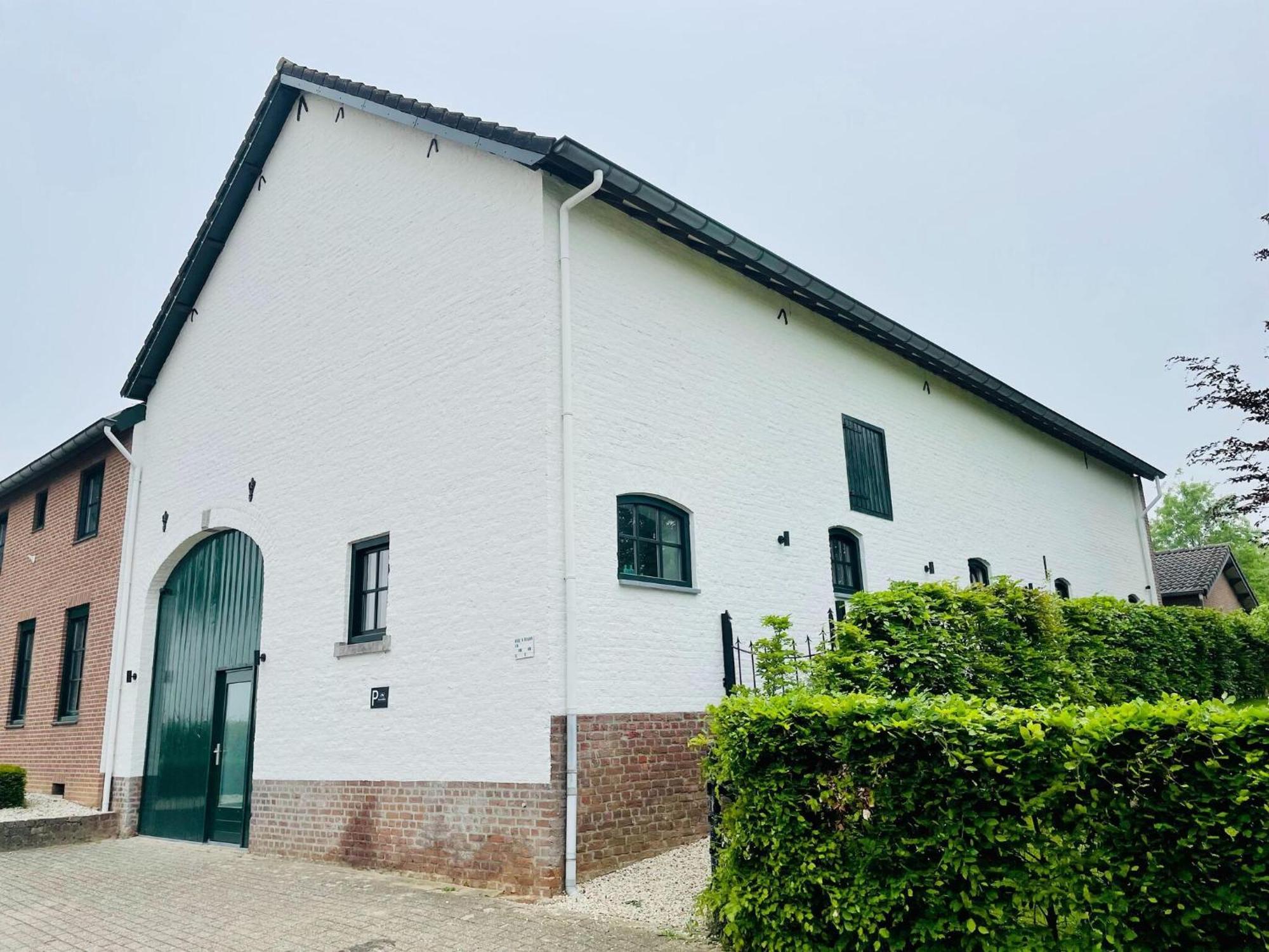 Attractive Farmhouse In South Limburg With Terrace Vila Klimmen Exterior foto