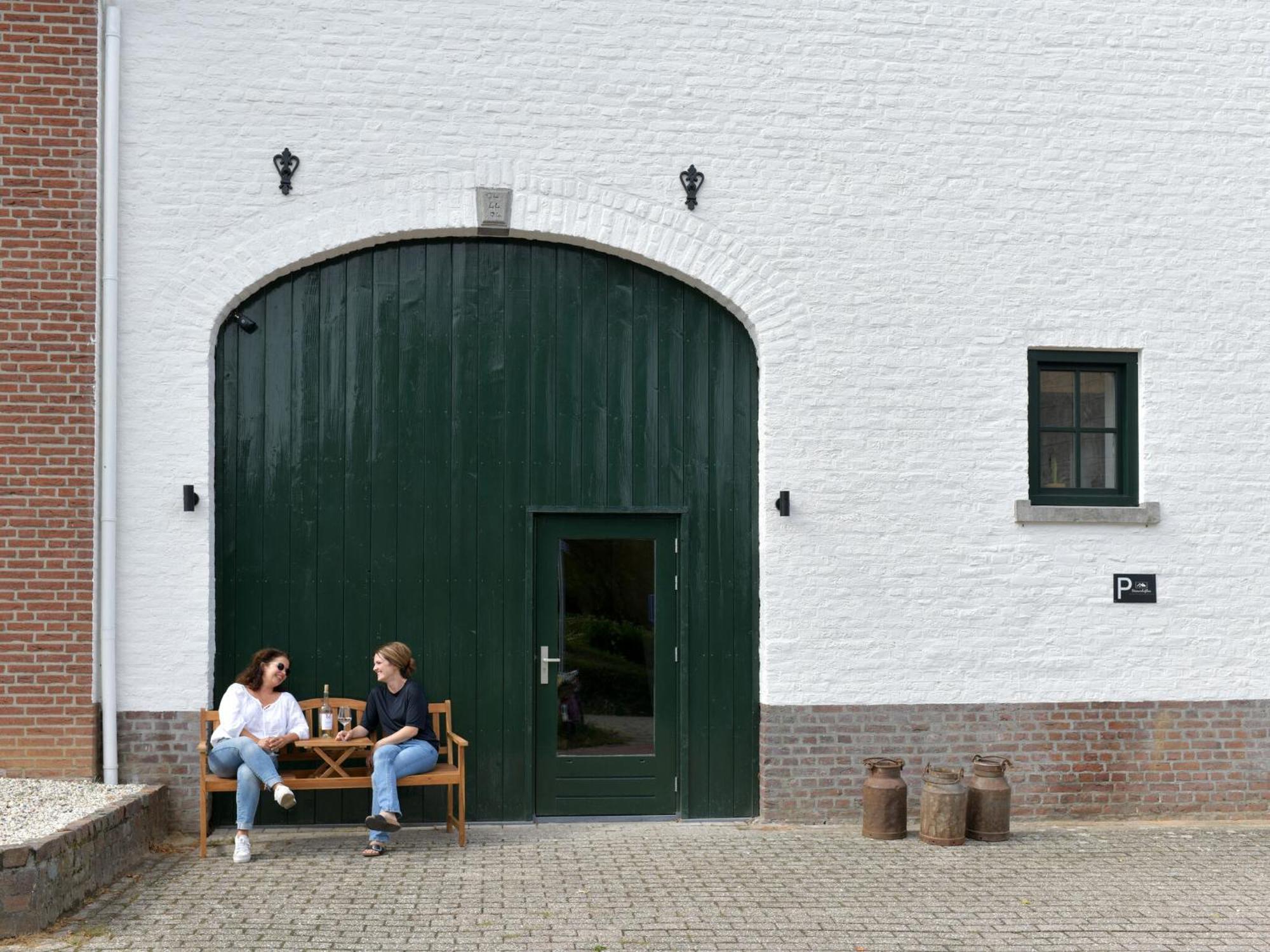 Attractive Farmhouse In South Limburg With Terrace Vila Klimmen Exterior foto