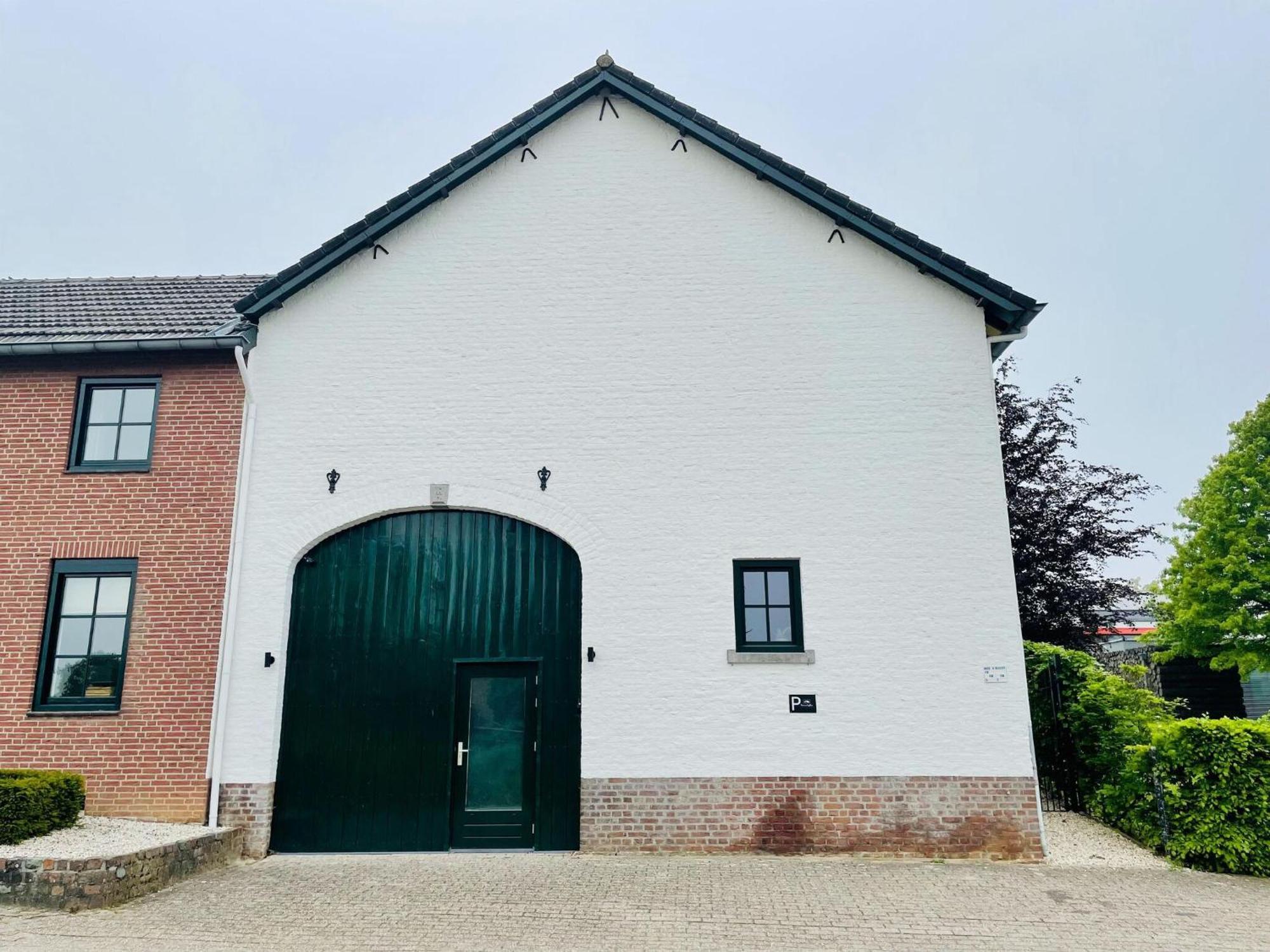 Attractive Farmhouse In South Limburg With Terrace Vila Klimmen Exterior foto